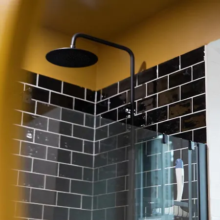 Zenora Loft Hot Tub & Arcade In Downtown Apartmán Mylhúzy