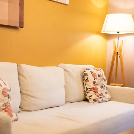 Zenora Loft Hot Tub & Arcade In Downtown Apartmán Mylhúzy