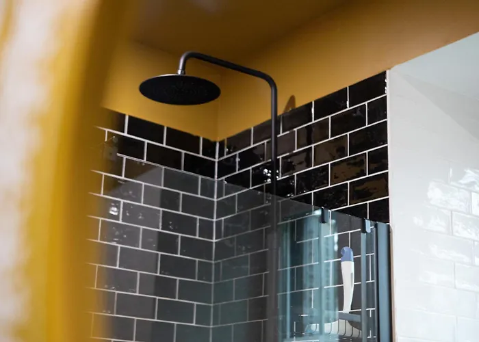 Zenora Loft Hot Tub & Arcade In Downtown Apartamento Mulhouse